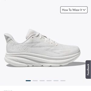 WHITE HOKA Clifton 9